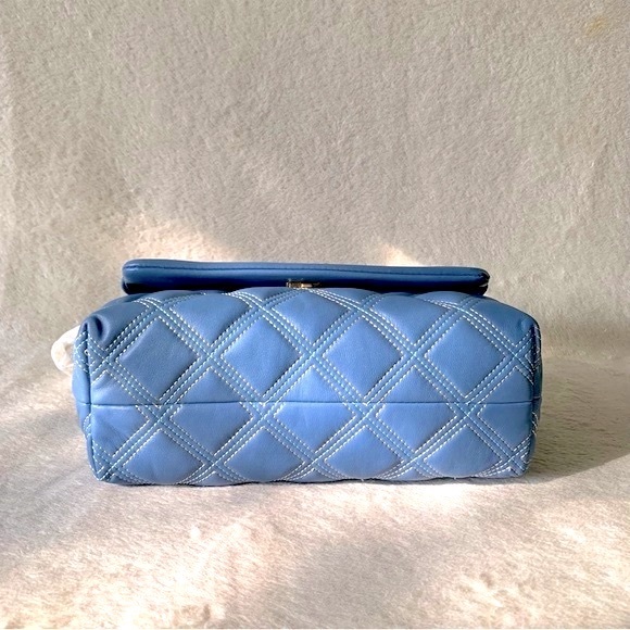 NWT Tory Burch Quilted Leather Fleming Soft Small Convertible Shoulder B… - Picture 5 of 9